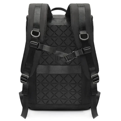 "Ultimate Adventure Companion: The Versatile 3in1 Convertible Backpack for Tech-Savvy Travelers"