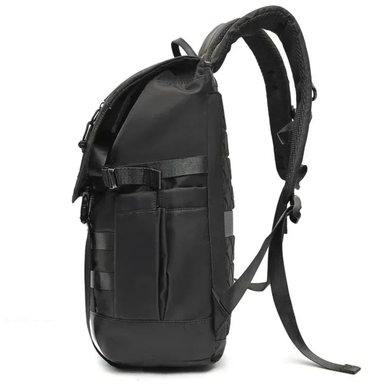 "Ultimate Adventure Companion: The Versatile 3in1 Convertible Backpack for Tech-Savvy Travelers"